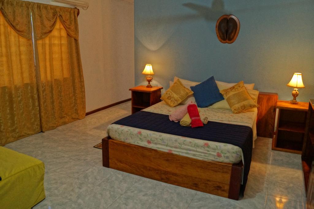Chez May Paule Anse Volbert Village Dış mekan fotoğraf